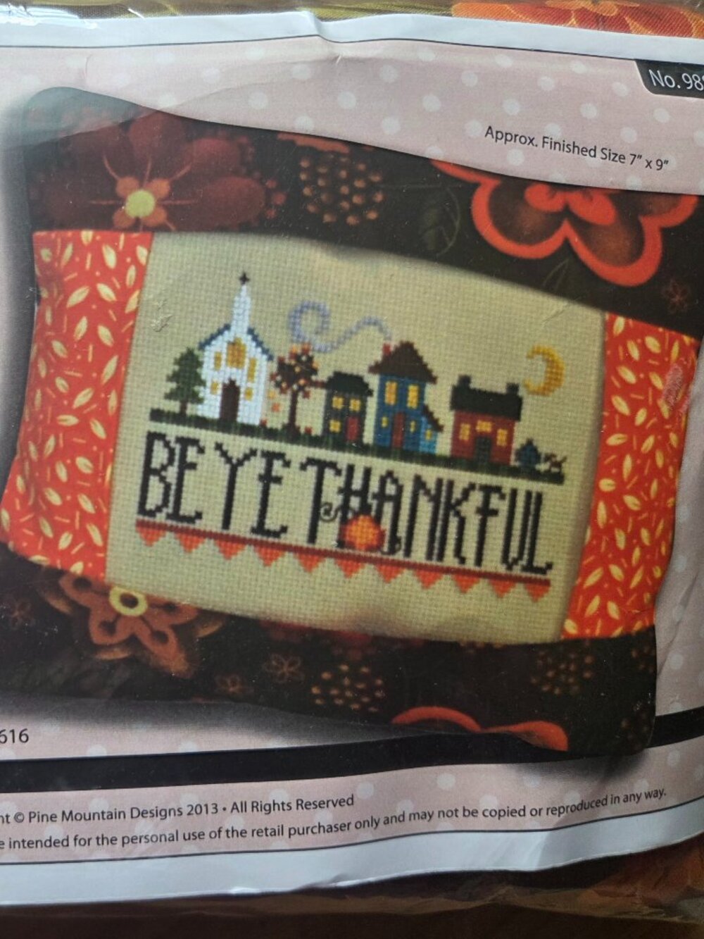Pine Mountain Designs Be Ye Thankful Cross Stitch Pillow Kit Sandra Workman 988